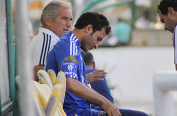 مصدر بالأهلي: معوض لن يرحل ومنعه من الإعلام والتدريب لحين الاجتماع 29659-sayed_22