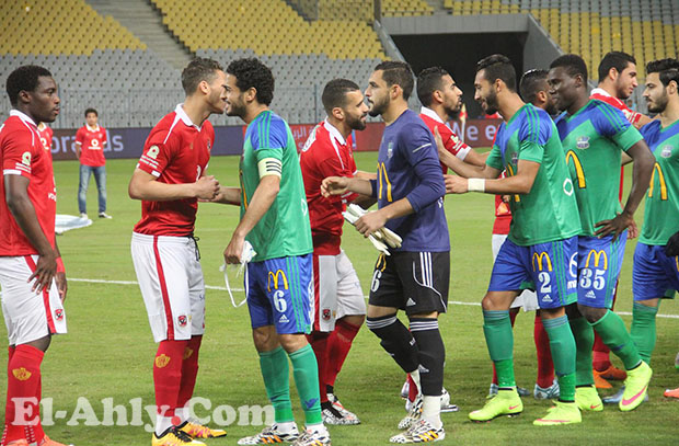 هل يرى خالد بيبو مباراة