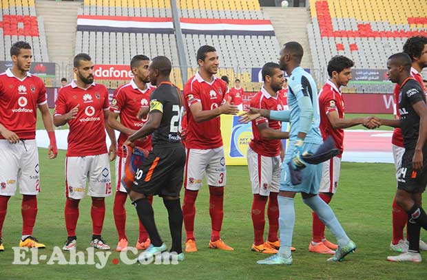 الاتحاد الإفريقي يمهل الأهلي يوم