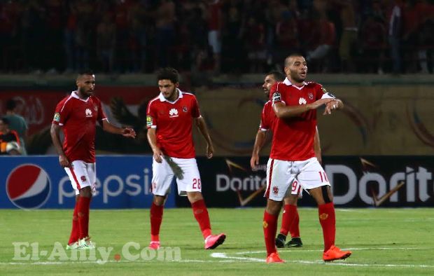 تخلف عدد من اللاعبين عن