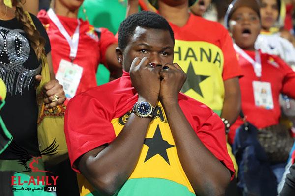 شاهد ردود أفعال جماهير غانا أثناء ركلات الترجيح والخسارة أمام كوت ديفوار