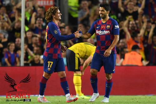 سواريز يحرز هدف سينمائي في فوز برشلونة على أرسنال