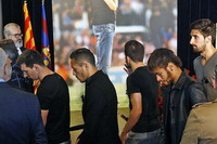 صور رثاء وحزن برشلونة على رحيل فيلانوفا