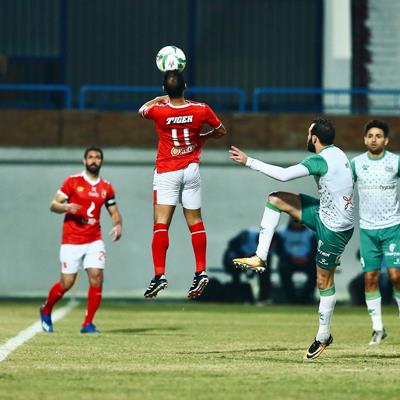 الـ 15 على التوالي.. الأهلي يعبر المصري بثلاثية في الدوري