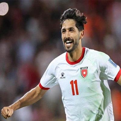 مراسل نمبر وان نقلًا عن يزن النعيمات: أنا قريب جدًا جدًا من النادي الأهلي